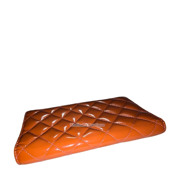 LIKE NEW!!! Chanel Coral Diamond Quilted Patent Leather CC Continental Wallet - Picture 9 of 17
